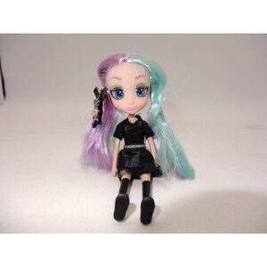 Shibajuku Girls Shiba-Cuties Doll Yoko Dressed Articulated Fashion Doll